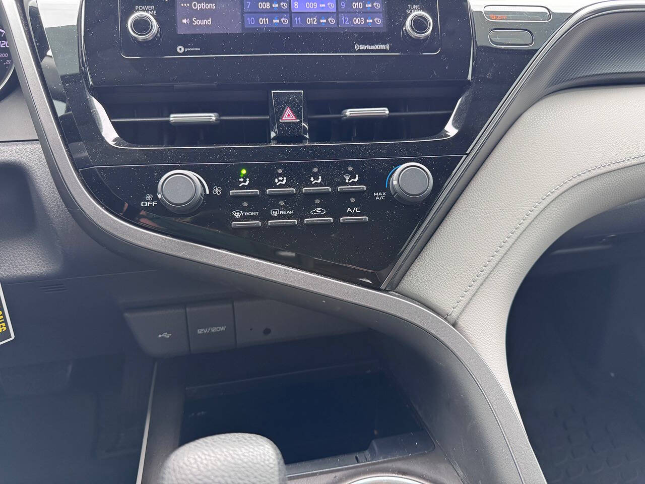 2021 Toyota Camry 11