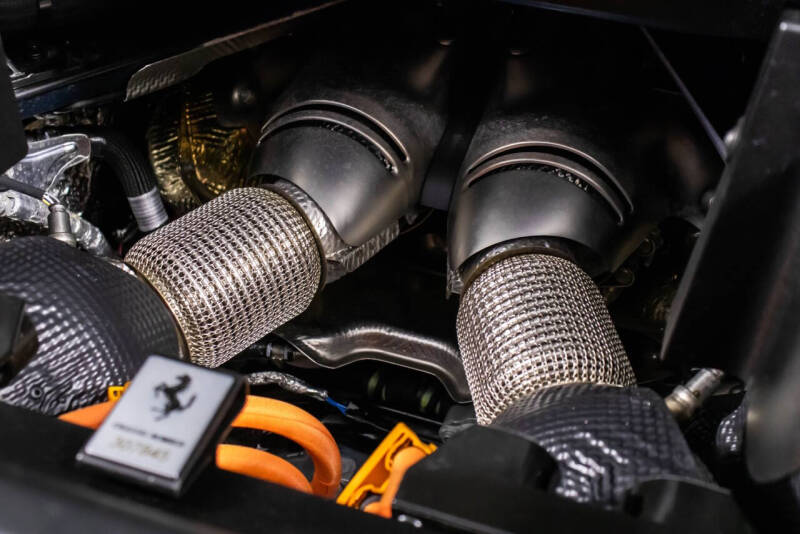 2024 Ferrari 296 GTS