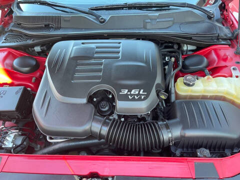 2016 Dodge Challenger SXT