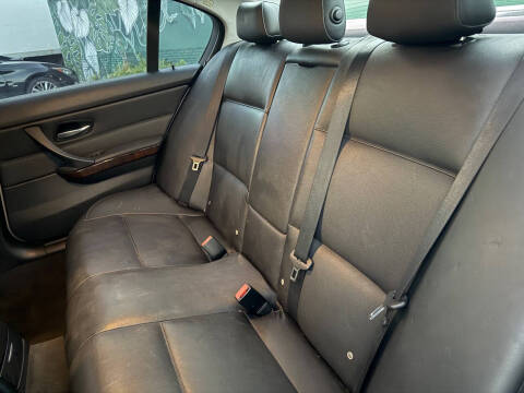 2006 BMW 3 Series 325i