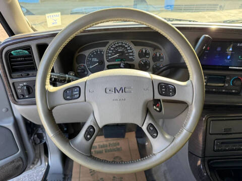 2005 GMC Yukon Denali