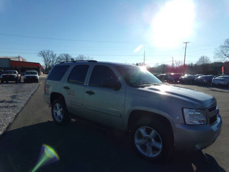 2007 Chevrolet Tahoe LS photo 9