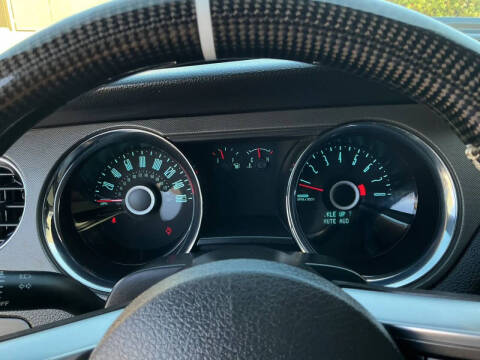 2014 Ford Mustang V6