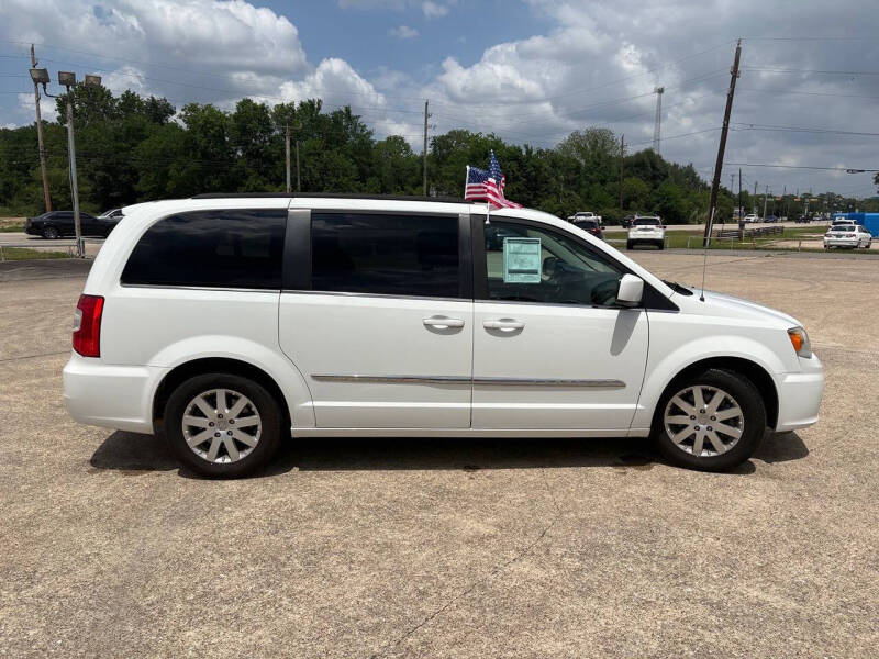 2015 Chrysler Town and Country Touring