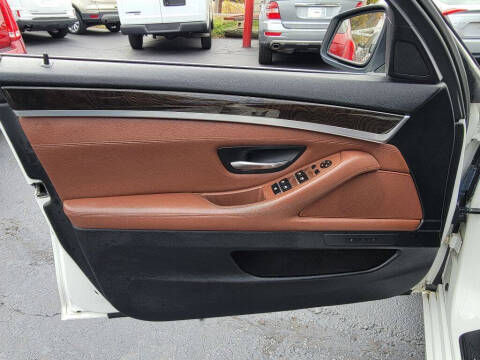 2013 BMW 5 Series 528i xDrive