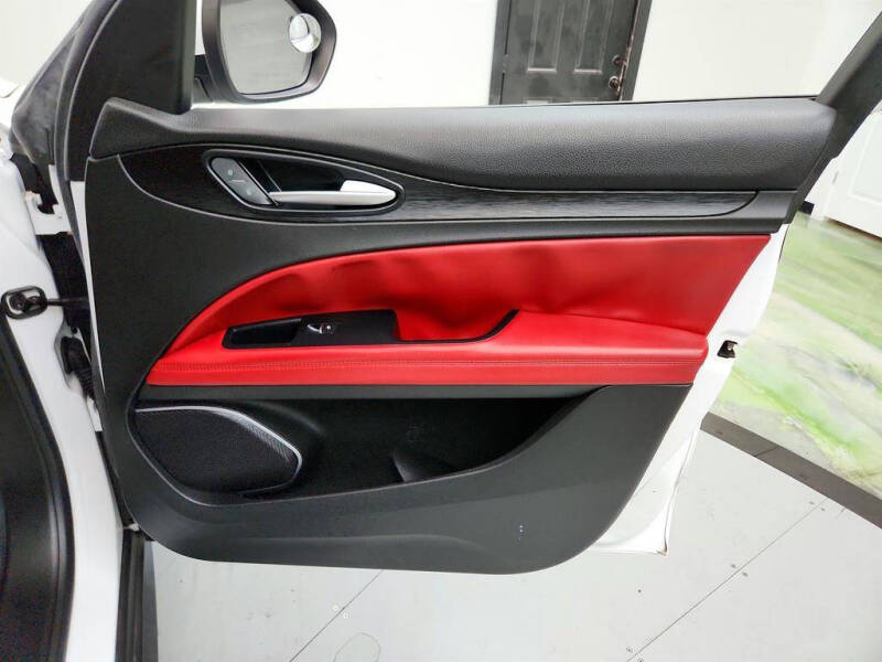 2019 Alfa Romeo Stelvio