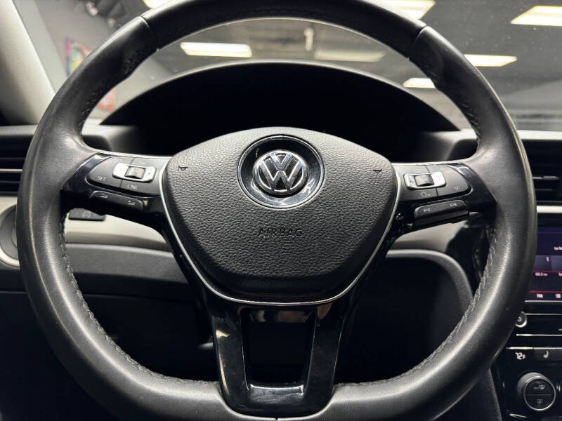 2021 Volkswagen Passat SE