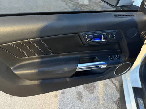 2015 Ford Mustang EcoBoost Premium