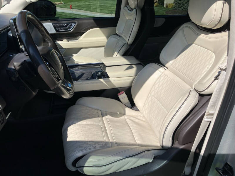 2018 Lincoln Navigator Black Label