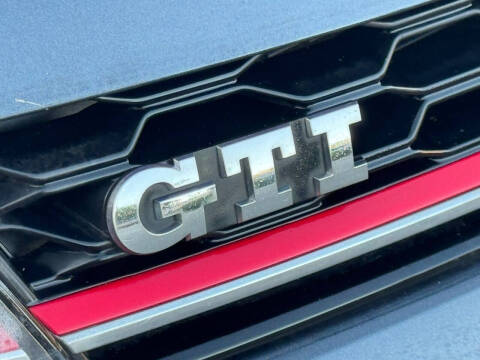 2018 Volkswagen Golf GTI SE