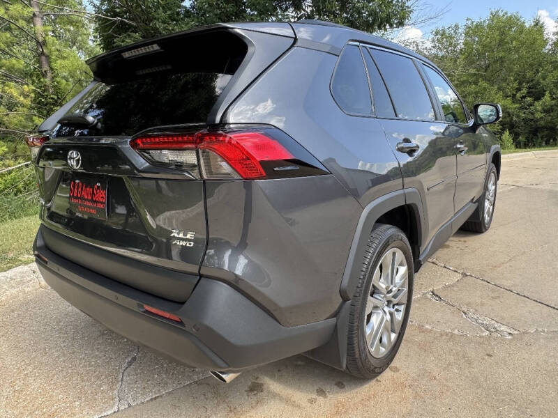 2024 Toyota RAV4 XLE Premium