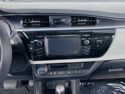2016 Toyota Corolla LE