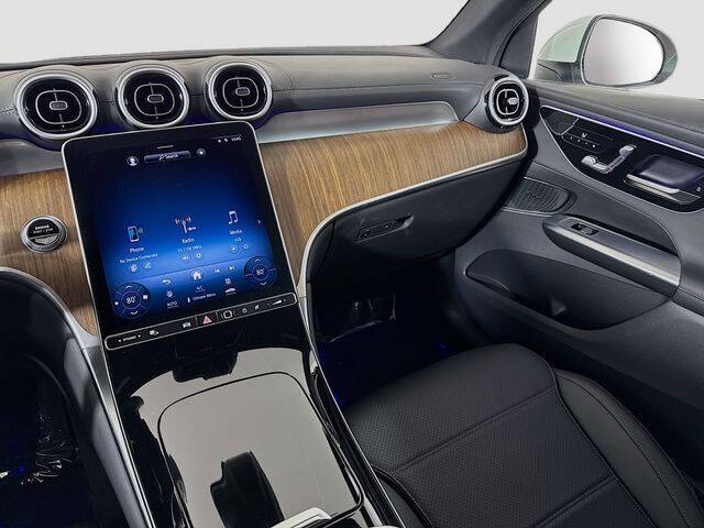 2024 Mercedes-Benz GLC GLC 300