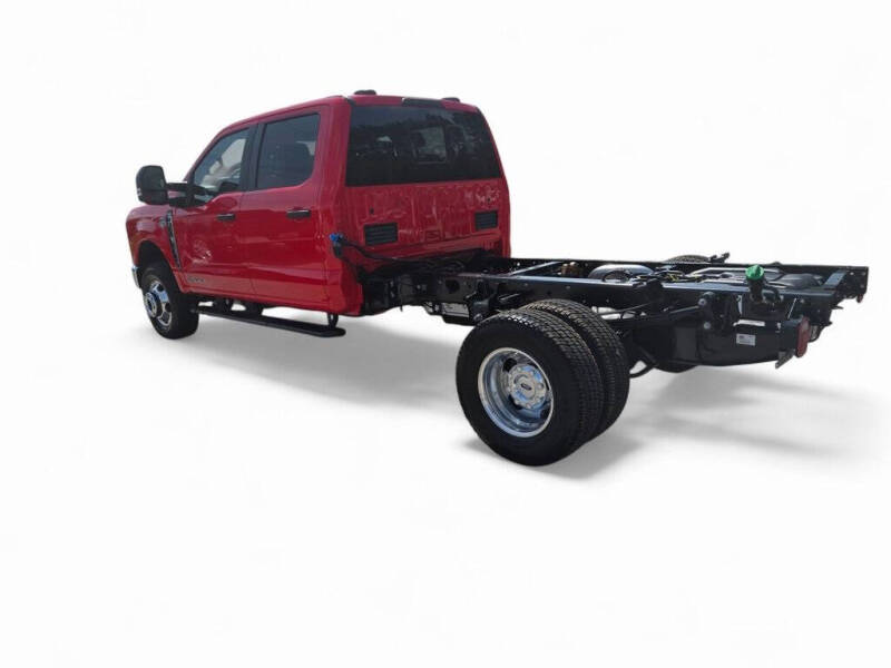 2025 Ford F-350 Super Duty XL