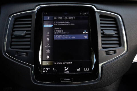 2016 Volvo XC90 T6 Momentum