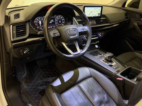 2020 Audi Q5 quattro Premium Plus 45 TFSI