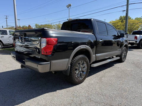 2017 Nissan Titan Platinum Reserve