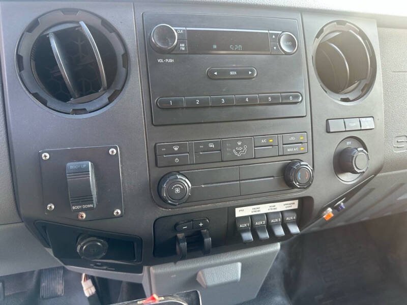 2012 Ford F-550 Super Duty