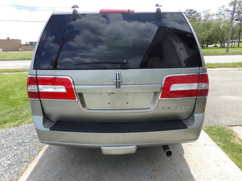 2008 Lincoln Navigator