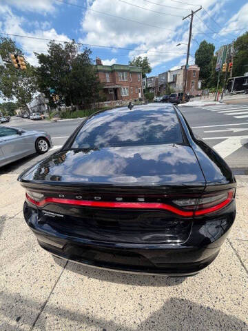 2016 Dodge Charger SXT