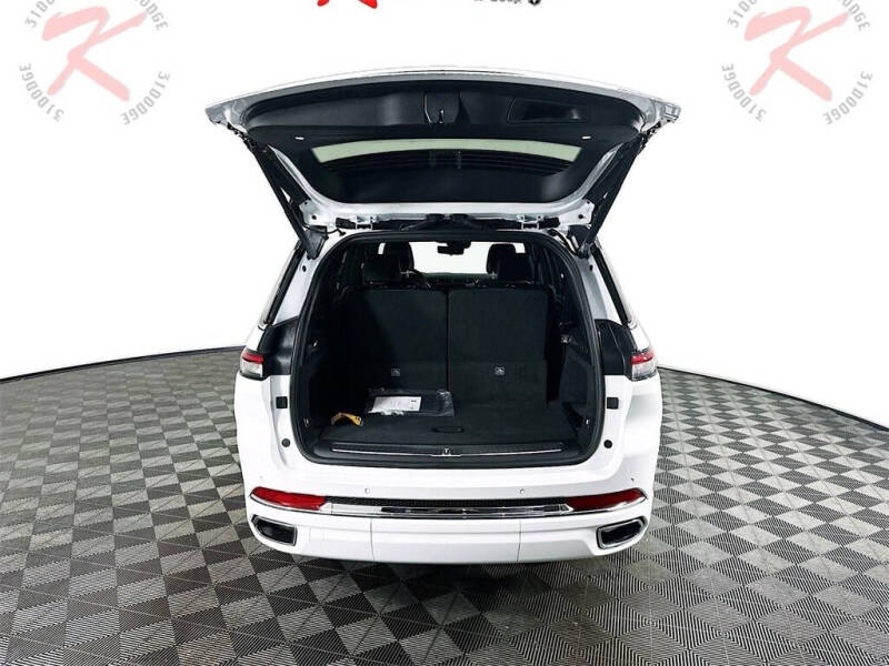 2025 Jeep Grand Cherokee L Overland