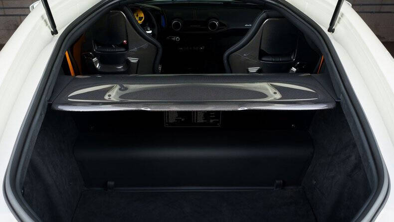 2022 Ferrari 812 Competizione