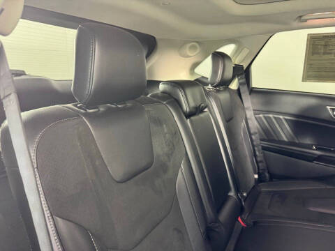 2016 Ford Edge Sport