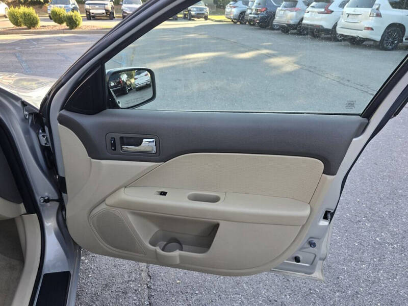 2009 Mercury Milan V6 Premier