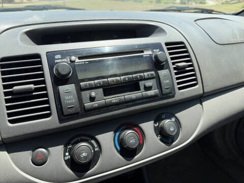 2002 Toyota Camry LE