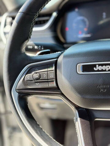 2021 Jeep Grand Cherokee L Laredo