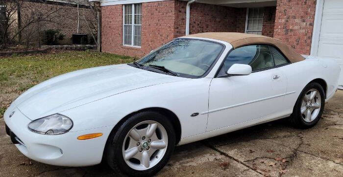 1997 Jaguar XK8