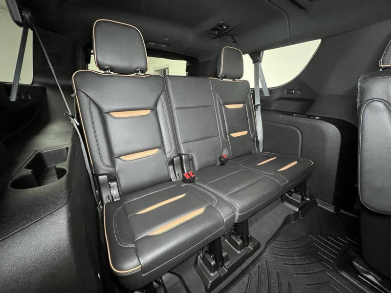 2021 GMC Yukon XL AT4