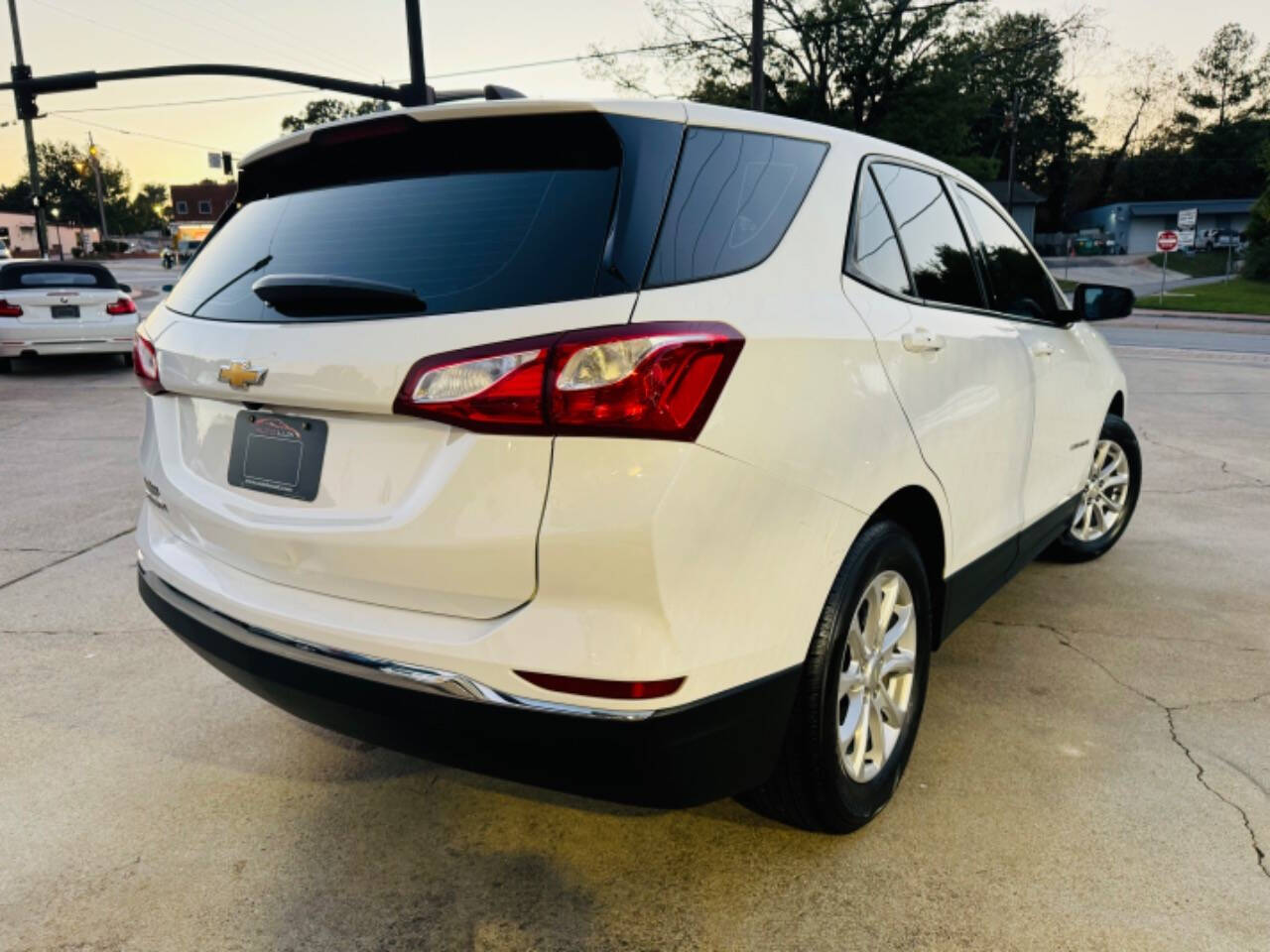 2018 Chevrolet Equinox for sale at AUTO LUX INC in Marietta, GA