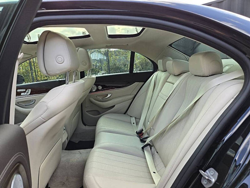 2017 Mercedes-Benz E-Class E 300