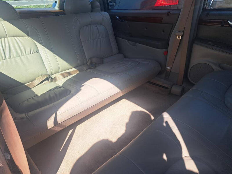 2004 Cadillac DeVille