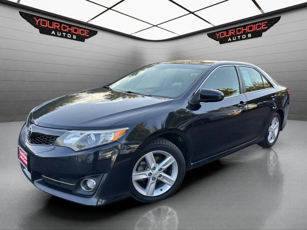 2012 Toyota Camry SE 4dr Sedan's photo