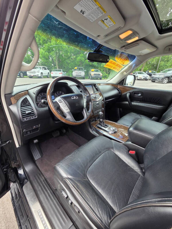 2015 Infiniti QX80