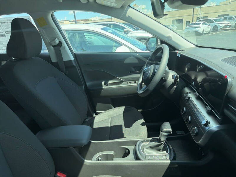 2026 Hyundai Kona SE