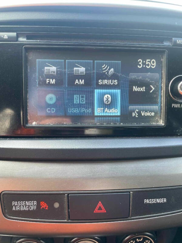 2015 Mitsubishi Lancer SE