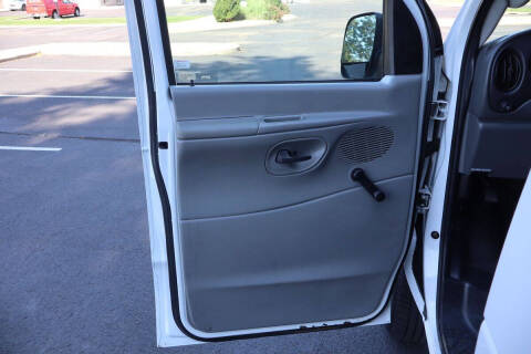 2006 Ford E-Series E-250