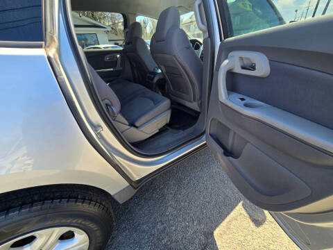 2012 Chevrolet Traverse LS