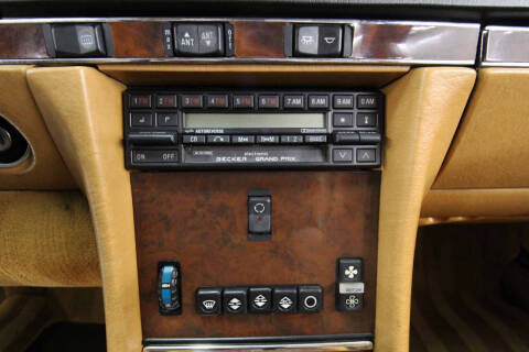 1989 Mercedes-Benz 560-Class 560 SL
