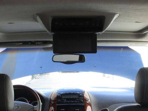 2004 Toyota Sienna XLE Limited 7 Passenger