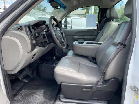 2009 Chevrolet Silverado 3500HD CC Work Truck