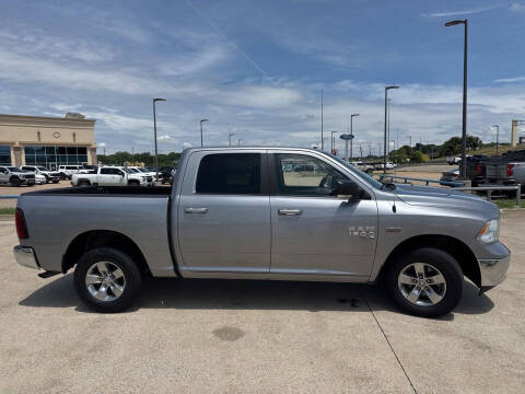 2020 RAM 1500 Classic SLT