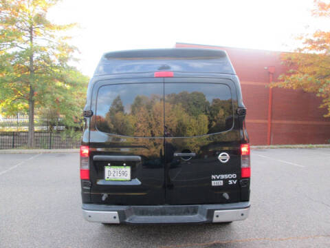 2012 Nissan NV 3500 HD SV