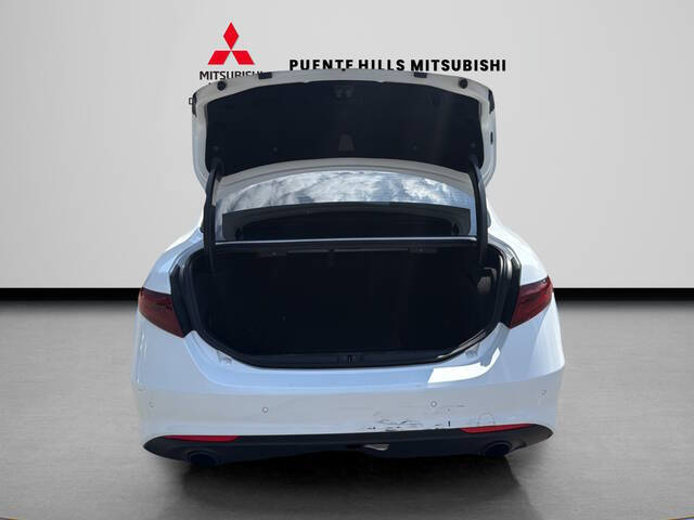 2022 Alfa Romeo Giulia Ti