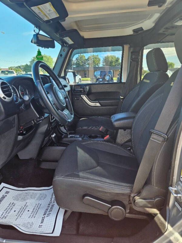 2016 Jeep Wrangler Unlimited Sahara