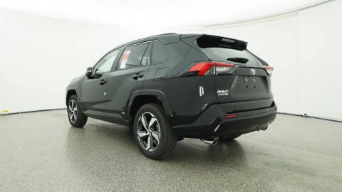 2025 Toyota RAV4 Plug-in Hybrid SE