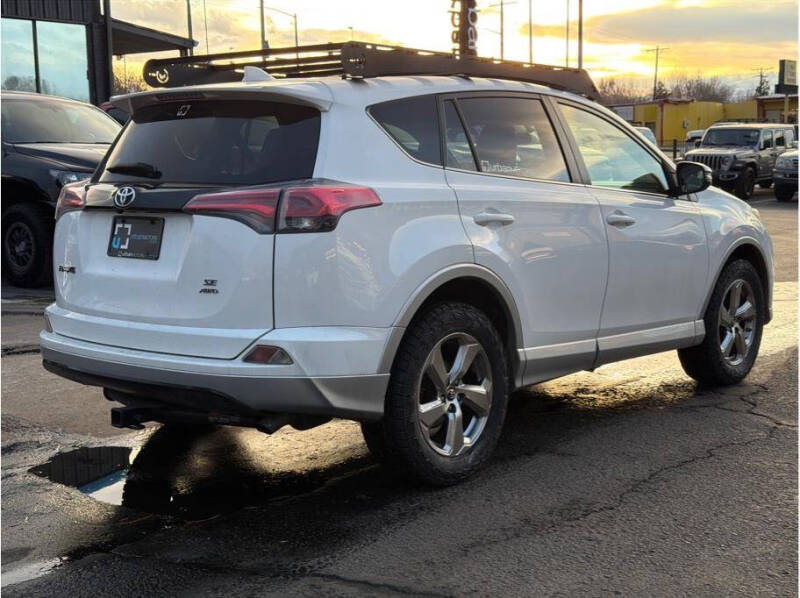 2016 Toyota RAV4 SE